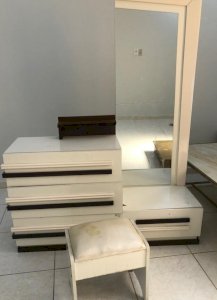 اثاث مستعمل