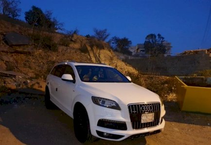 للبيع أودي 2012 Q7
