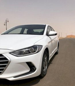 للبيع هونداي أفانتي 2016 