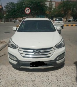 للبيع هونداي  سنتافي 2013