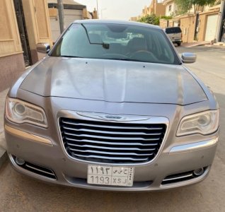 للبيع كرايزلر C300 موديل  2014