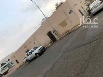 عقار عمره لا يتجاوز 36عام بحي بني ظفر للإيجار