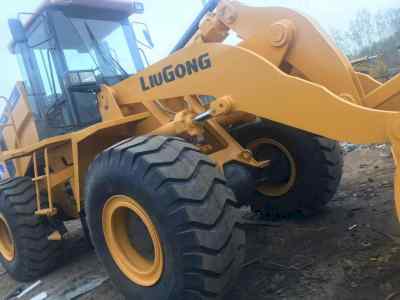 شيول liugong 856مع محرك كومنز للبيع بسعرمناسب