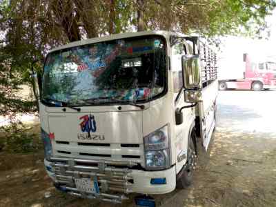 لوري جامبو نقل عفش داخل وخارج الرياض 05046090