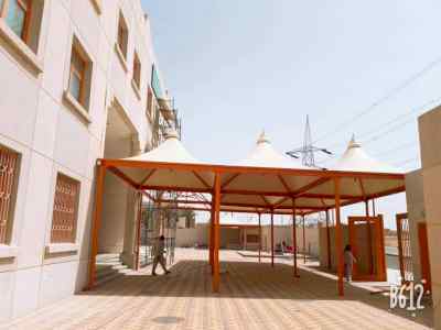 مظلات وسواترالاختيارالاول0114996351 هناجرحديد